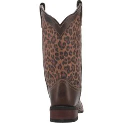 Laredo Ladies Astras Cheetah Print Square Toe Tan Western Boots 5890 -Ariat Style 01 5890 BN106 big 16e56c28 cd4c 4757 85b3 b67d78d78730