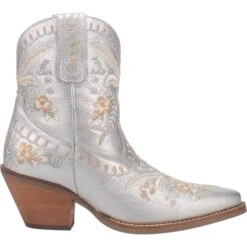 Dingo Ladies Primrose Floral Embroidery Silver Boots DI748-GY6 -Ariat Style 01 DI748 GY6 big 614fb0f6 2293 45d2 824d a46c1cb84575