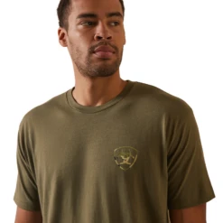 Ariat® Men's Tonal Camo Flag Military Heather T-Shirt 10044778 -Ariat Style 10044778b