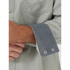 Wrangler® Retro Premium Modern Fit Grey Western Snap Shirt 112314971 -Ariat Style 112314971 33 7c205664 b723 4f5a 86f3 597d107121d3