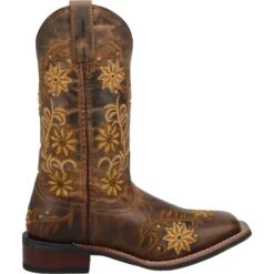 Laredo Ladies Brown Secert Garden Square Toe Boot 5822 -Ariat Style 57 74a531ea 6c54 4066 9326 3534f015fa94