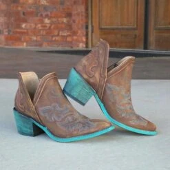 Circle G By Corral Ladies Cognac Brown & Turquoise Embroidery Booties Q0099 -Ariat Style 57 7cbbc466 2725 4888 9a88 293ac8a7e50e