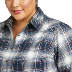 Ariat® Ladies R.E.A.L™ Billie Jean Long Sleeve Shirt 10037709 5 Ariat® Ladies R.E.A.L™ Billie Jean Long Sleeve Shirt 10037709 -Ariat Style F21 WMS WEST 10037709 detail01 plus