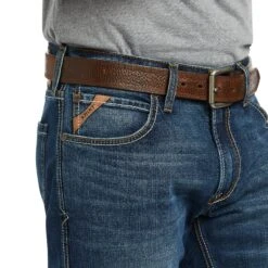 Ariat® Men's M5 Straight Madera Stackable Straight Leg Jean 10040124 -Ariat Style S22 MNS WEST 10040124 detail01