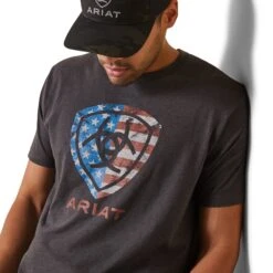 Ariat® Men's American Shield Charcoal Heather T-Shirt 10044763 -Ariat Style S23 MNS WEST 10044763 detail01