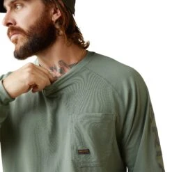 Ariat® Men's Rebar Heat Fighter Lily Pad Green T-Shirt 10043541 9 Ariat® Men's Rebar Heat Fighter Lily Pad Green T-Shirt 10043541 -Ariat Style S23 MNS WORK 100435411 detail02