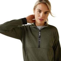 Ariat® Ladies Breathe 1/2 Zip Beetle Green Sweatshirt 10043391 -Ariat Style S23 WMS ENGL 10043391 detail01