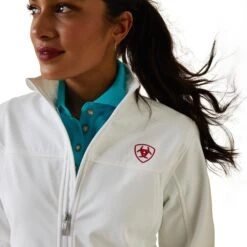 Ariat® Ladies Team Mexico White Mexican Flag Softshell Jacket 10043548 7 Ariat® Ladies Team Mexico White Mexican Flag Softshell Jacket 10043548 -Ariat Style S23 WMS ENGL 10043548 detail02 b3d2ea51 9776 4822 8ceb 84025c2348b4