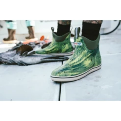 Xtratuf Men's Realtree™ Fishing Green Ankle Boots XMABRTF -Ariat Style lifestyle